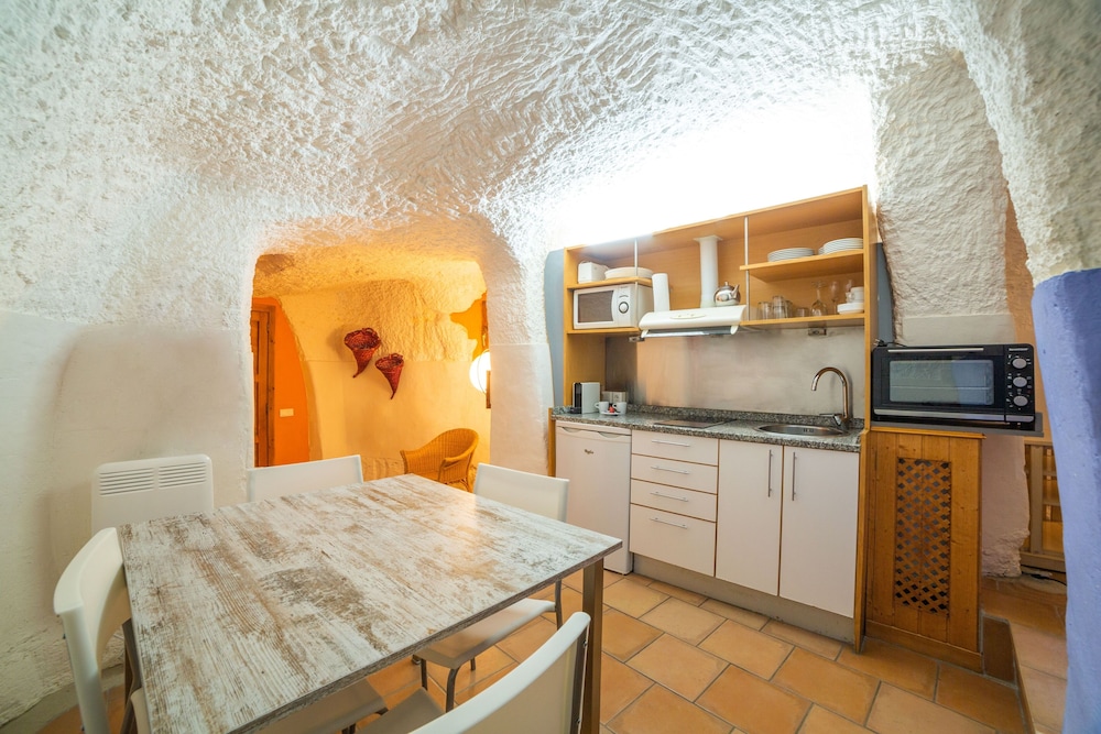 Photo 97