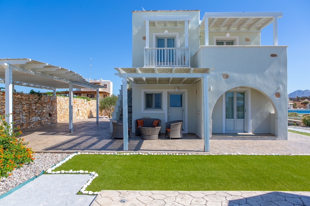 Sun and Moon Villas