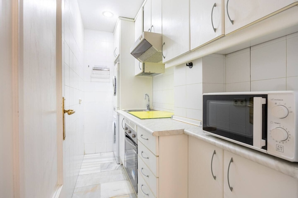 Toro 4 in Madrid With 1 Bedrooms and 1 Bathrooms