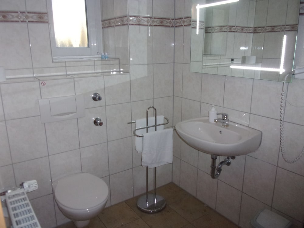 Saarbruecken Vacations - Boutique-Hotel Fahrhaus Saarbrucken - Property Image 21