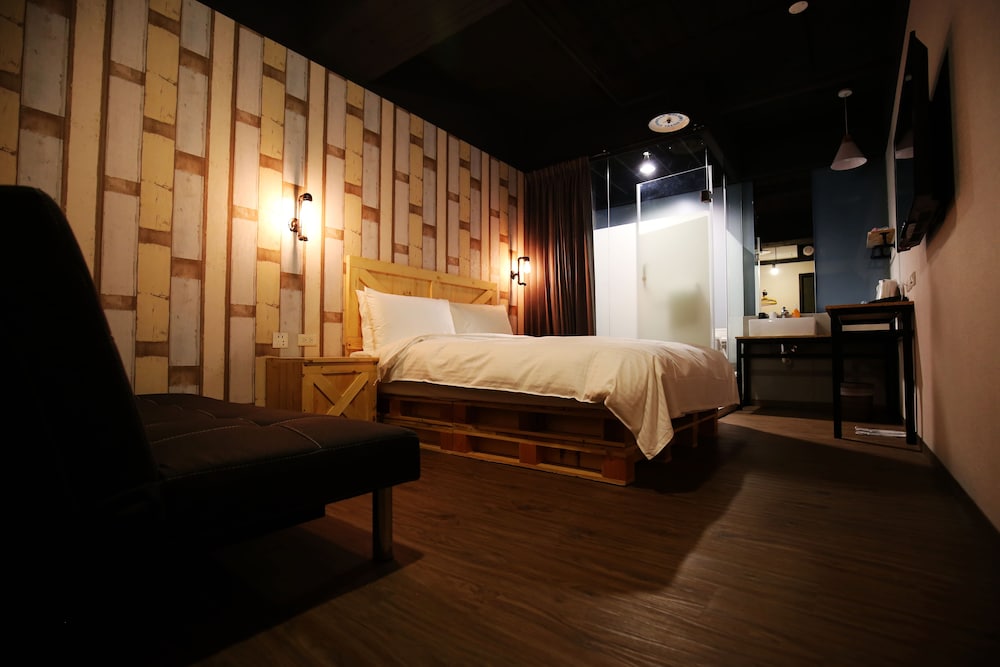 Nys Loft Hotel - Hostel