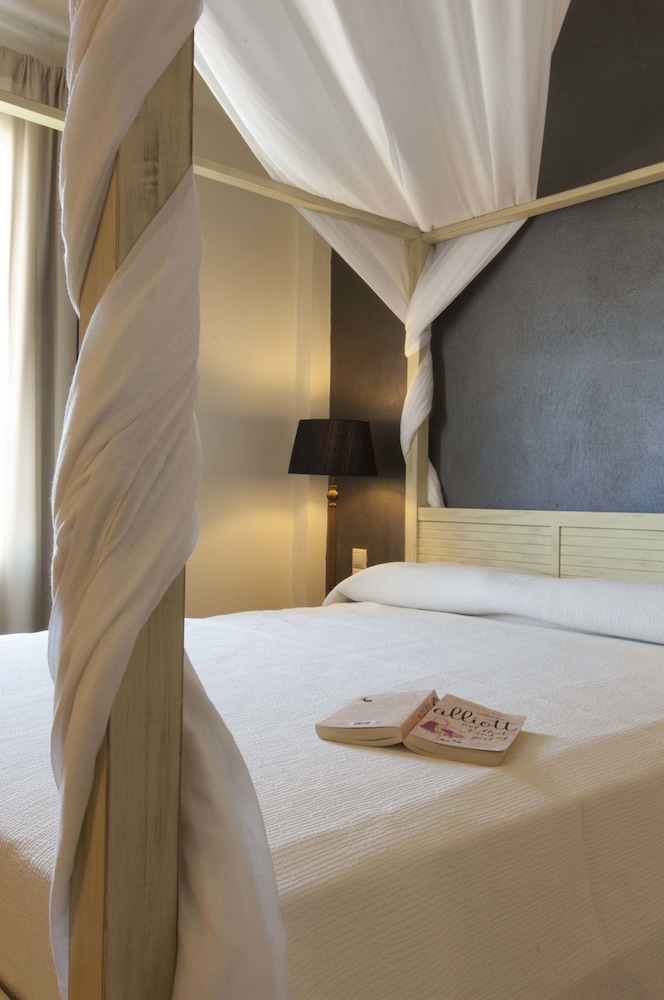 Paradise Island Villas photo 4