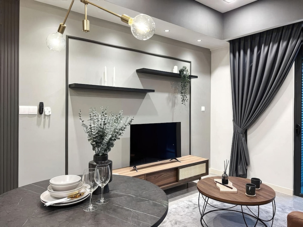 The OOAK Suites and Residence Staycation KL