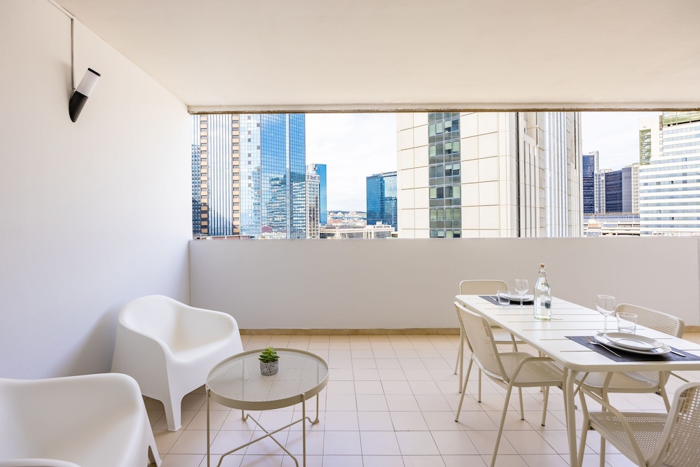 Casa Kenzo With Parking by Napoliapartments
