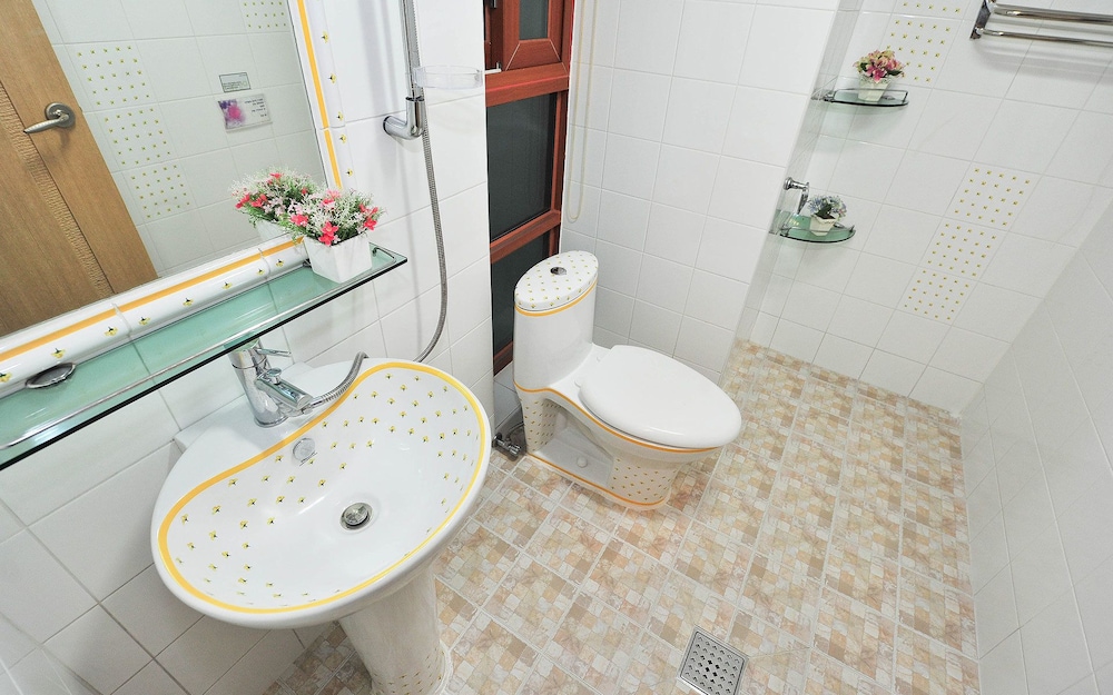 Sokcho Esher House Pension