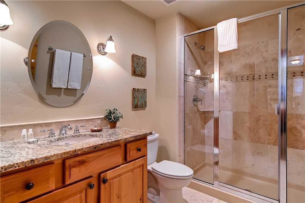 5112 Emerald Lodge, Trappeur's Crossing Apartment 2
