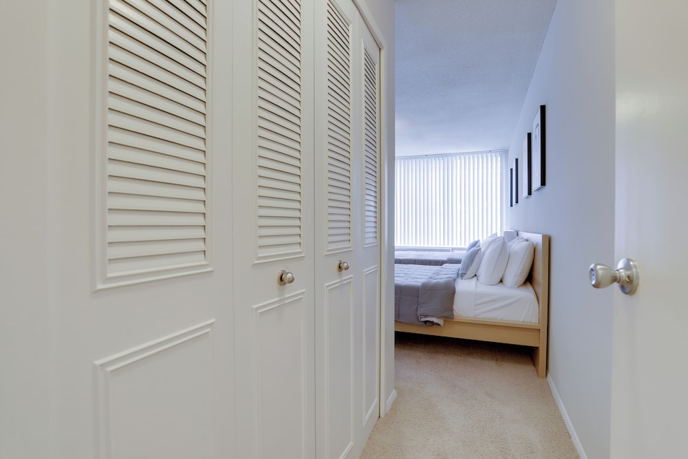 Modern 1BR Stay in Crystal City