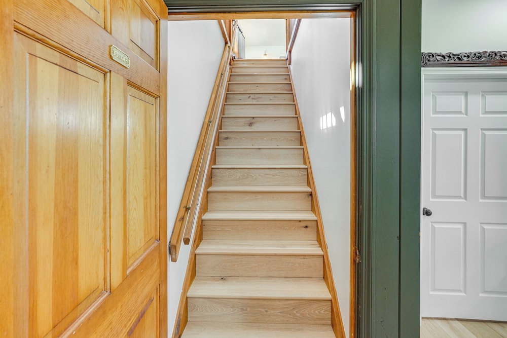 3 Mi Windham Mtn Club: Family Home w/ Yard