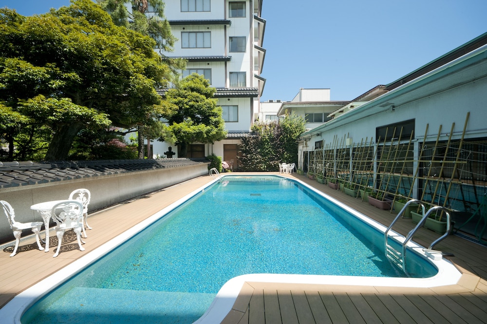 Tatsunokuchi Onsen Tagawa Ryusenkaku