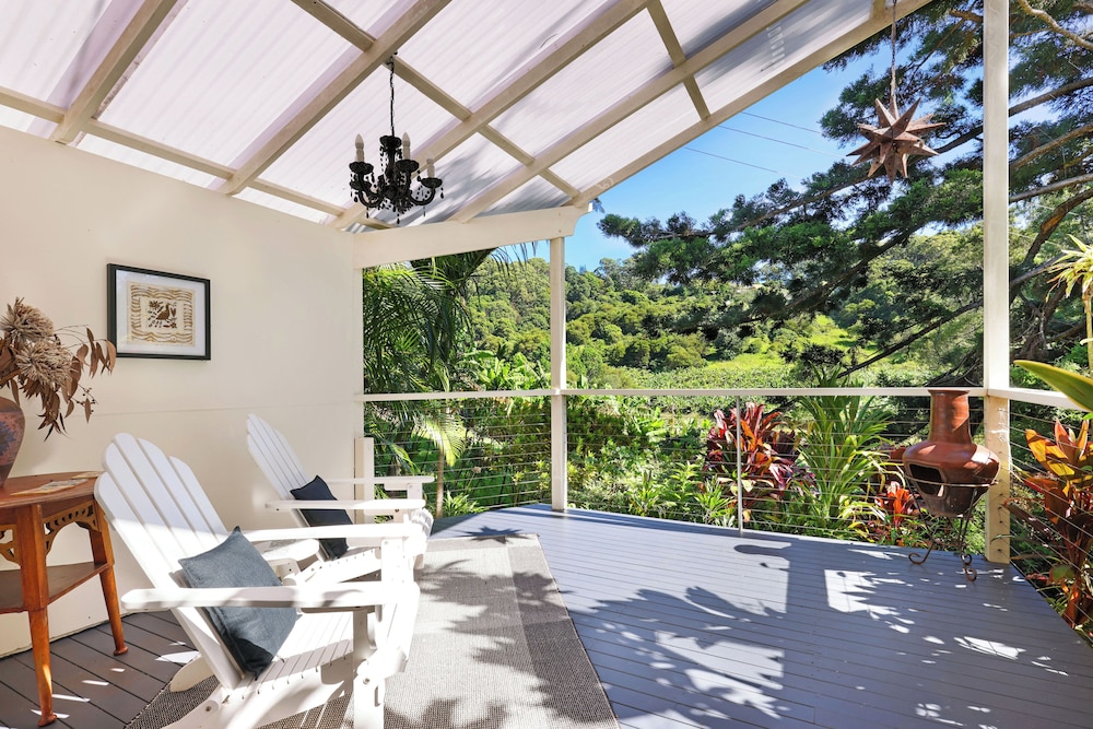 Sensom Boutique Bed and Breakfast