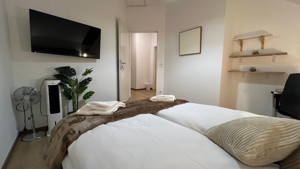 Cozy Room With Balcony Near Rennweg
