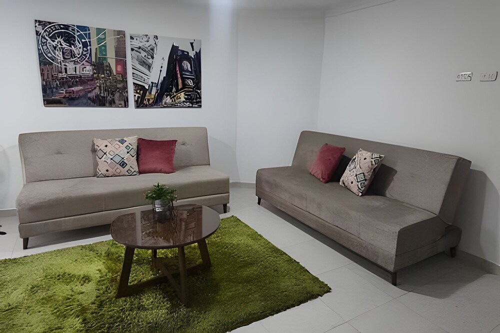Apartaestudios San Fernando