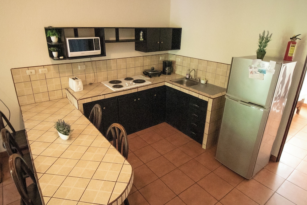Anona Guesthouse
