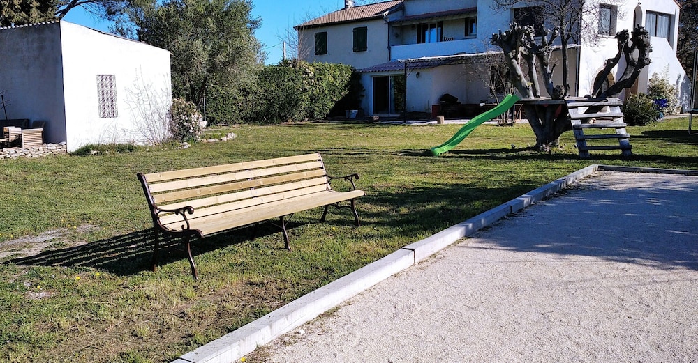 Photo 42
