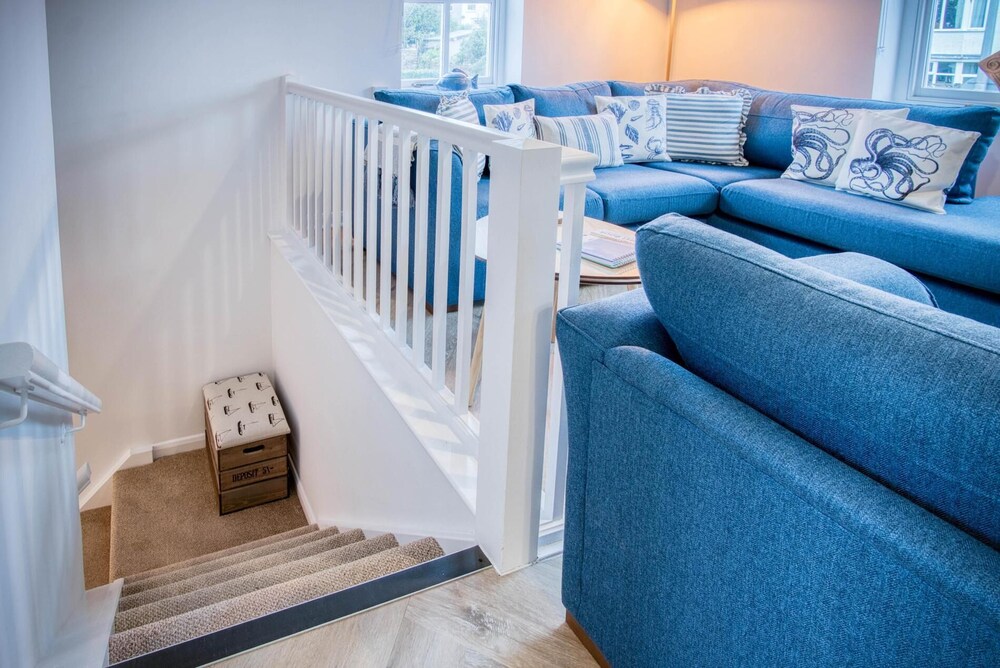 Kilmore House - 2 Bedroom Apartment - Tenby