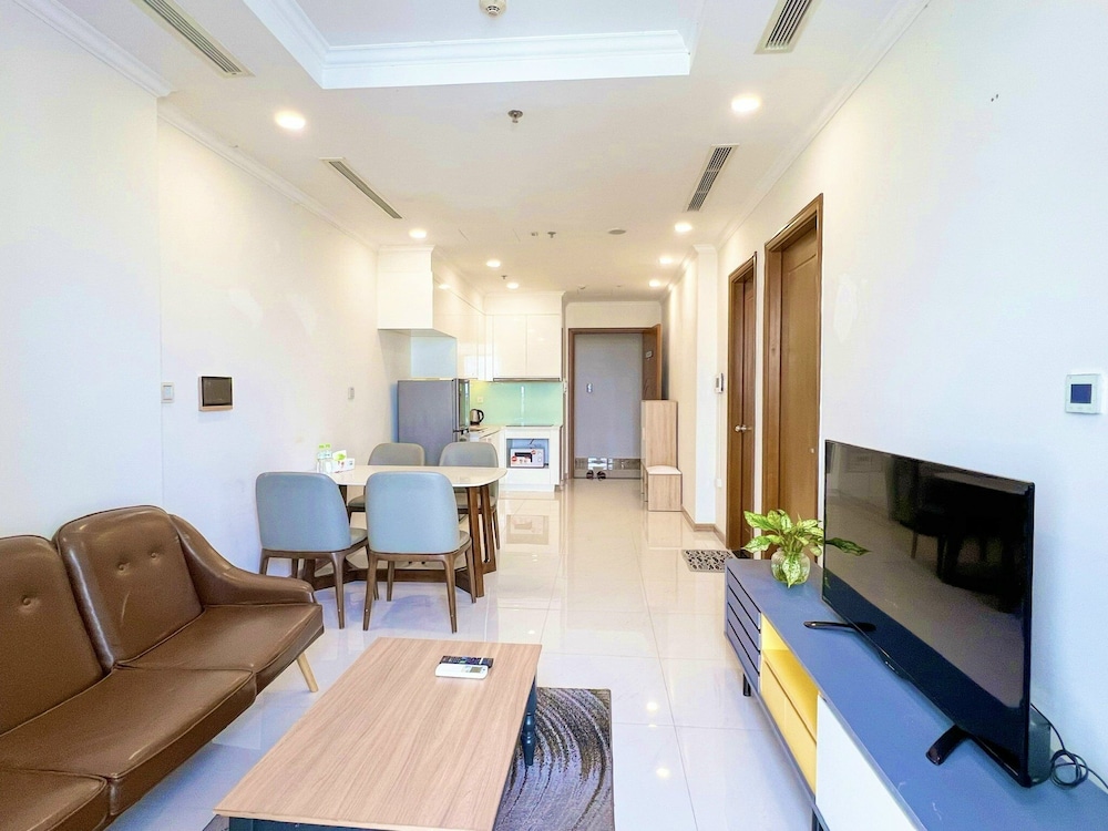 Landmark Apartment in Vinhomes Central Park