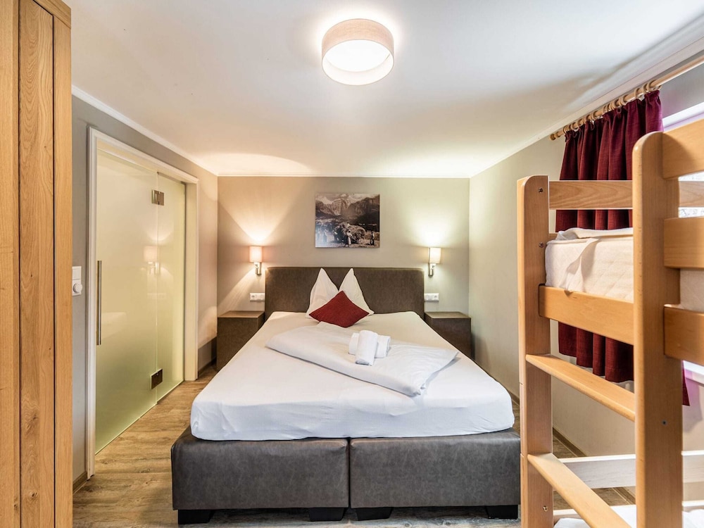Chalet in Bruck Near Ski Slopes