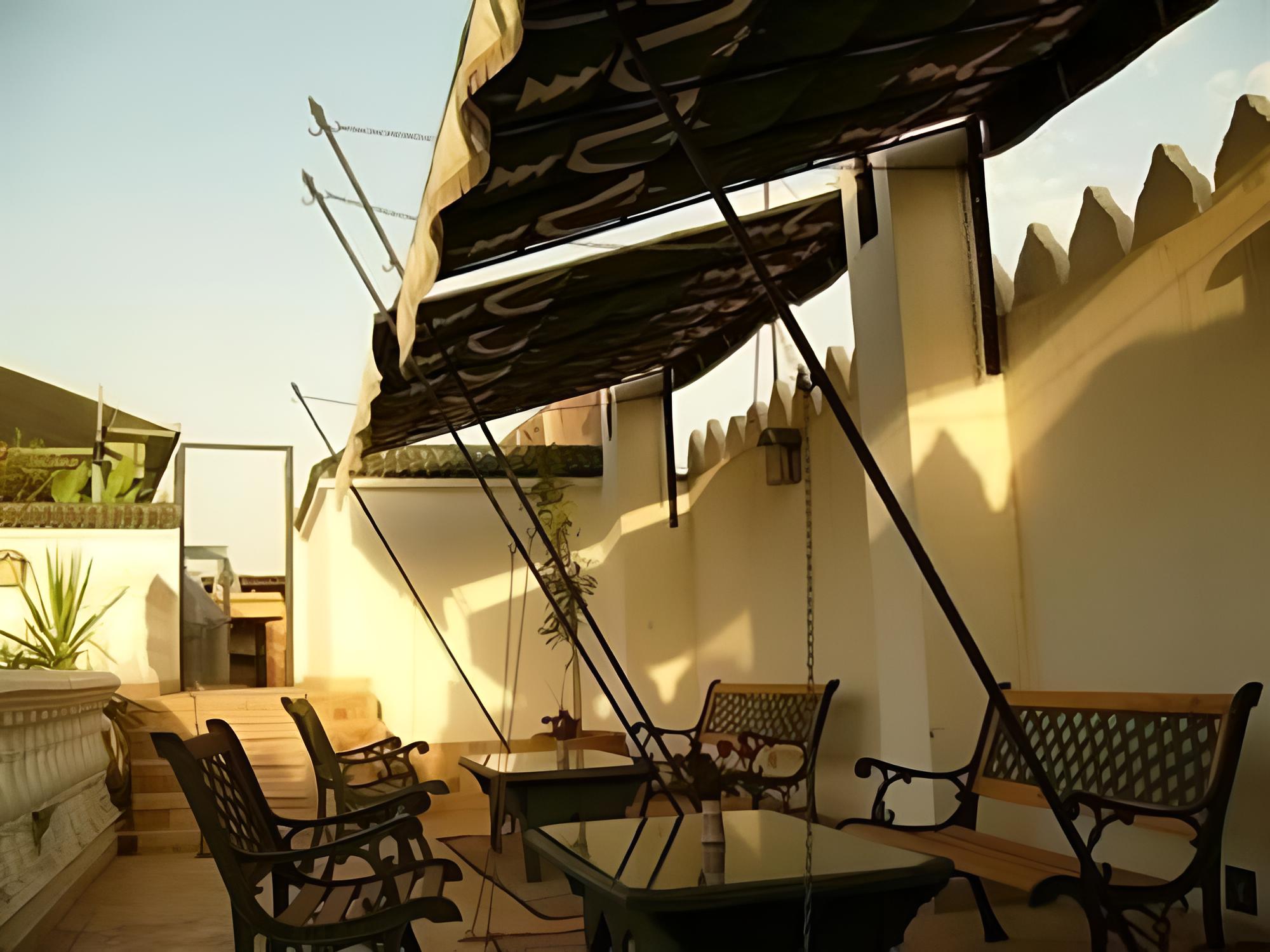 Riad Moucharabieh