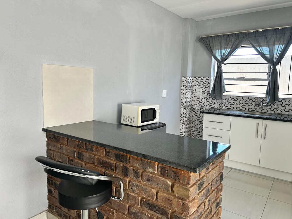 Silalise Lodge