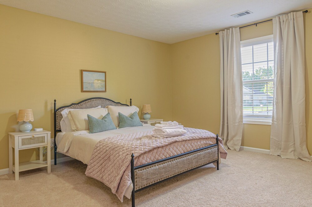 Spacious Gem Near Fort Moore