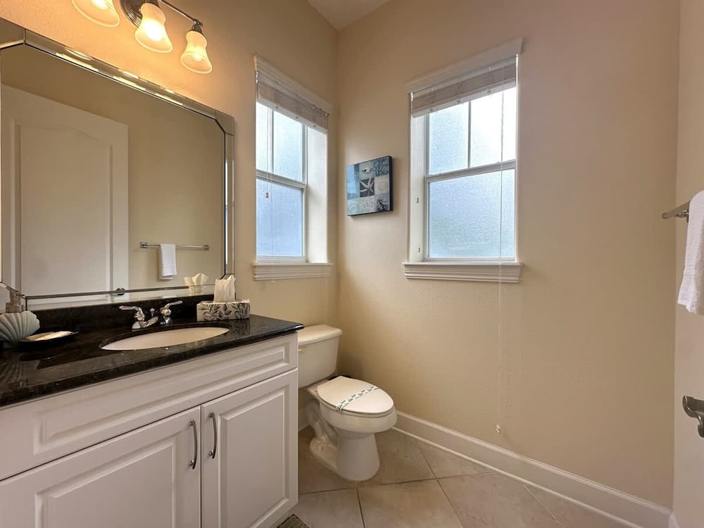 Cozy Reunion Resort Home - Sleeps 4 Near Disney