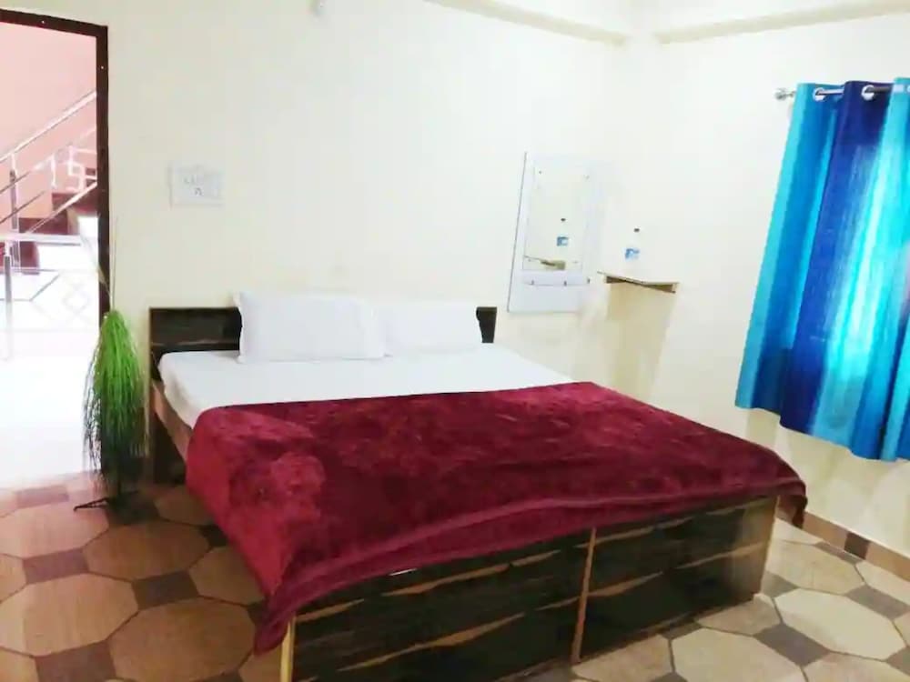 GoroomgoShri parmana Guest House MATHURA view 3