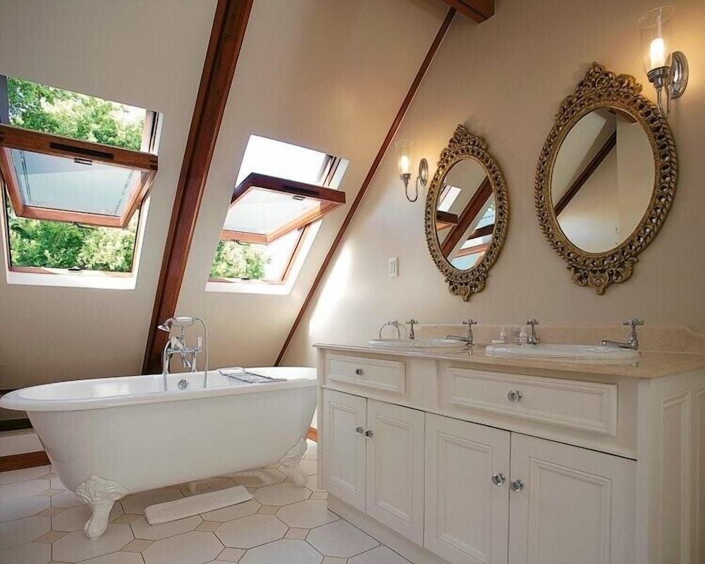 Roosenwijn Guest House