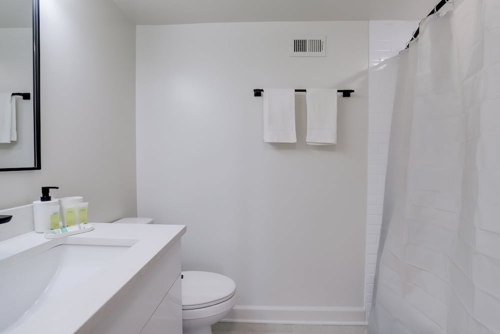 Metro-Friendly DC Apartments
