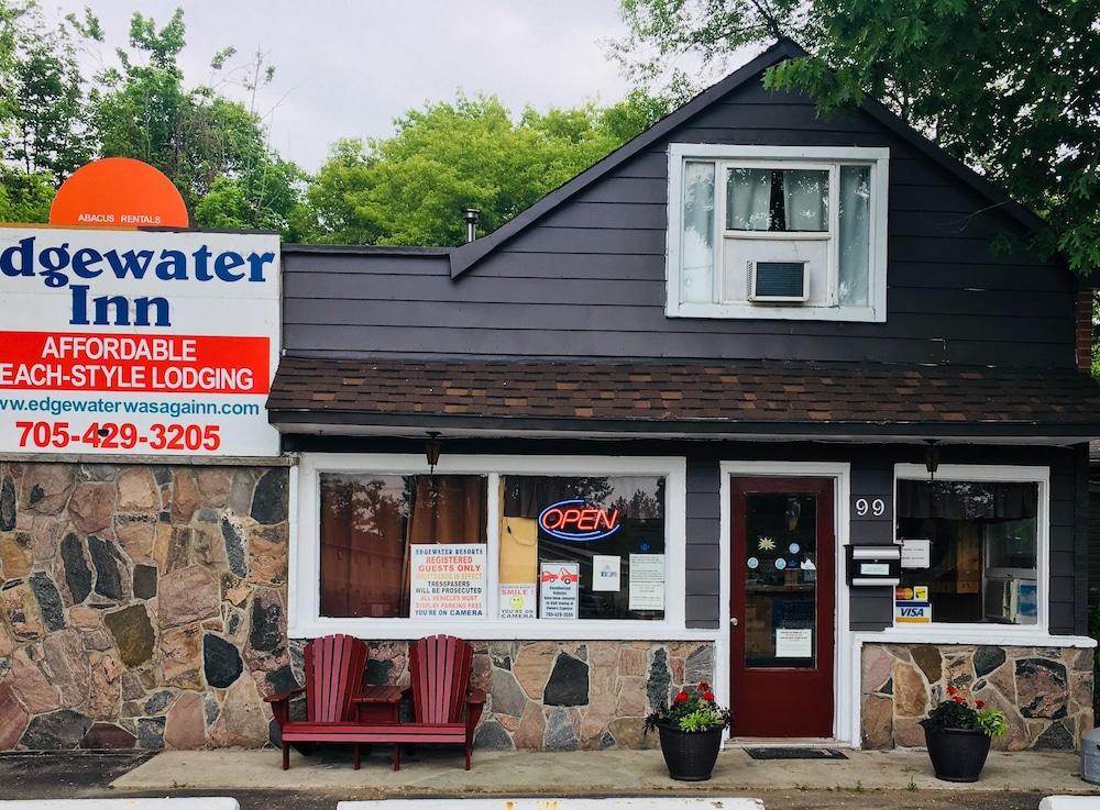 Edgewater Resorts - Edgewater Inn