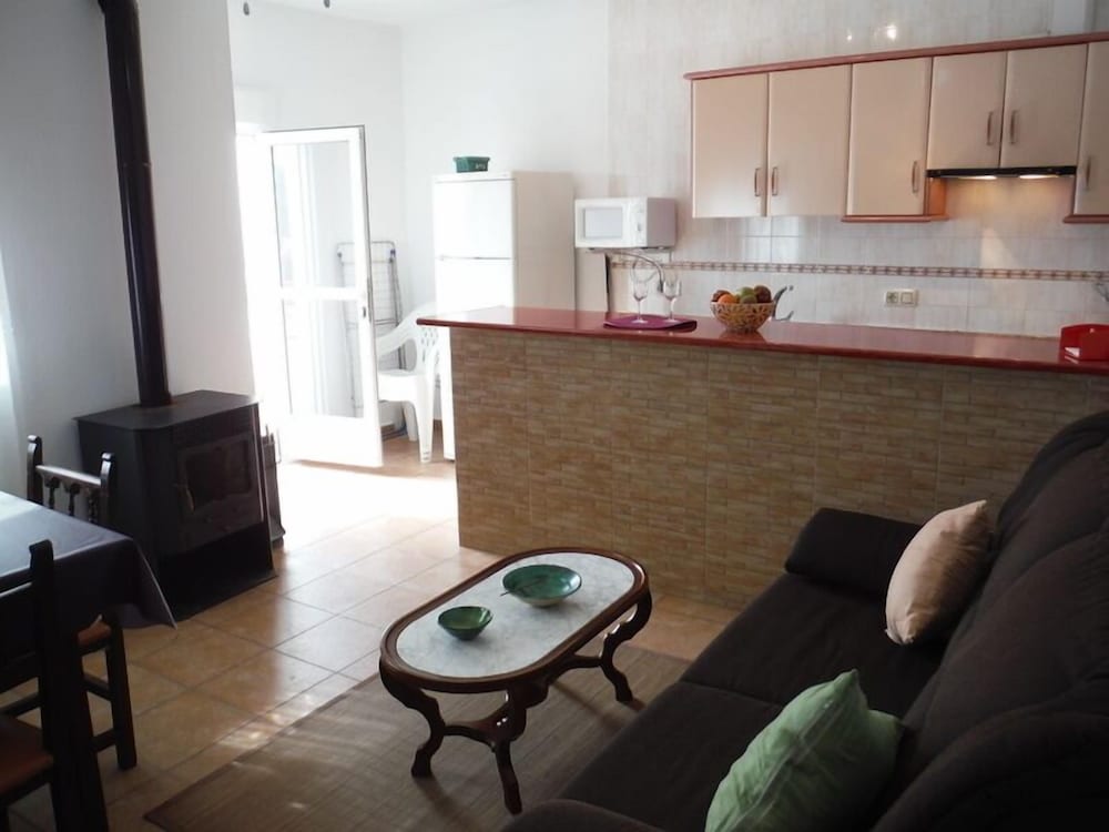 Casas María Carmona
