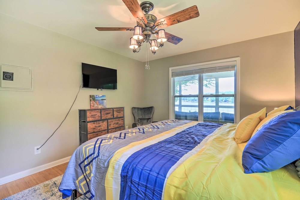 Milledgeville Vacations - Lakefront Eatonton Getaway w/ Dock  Grill! - Property Image 3