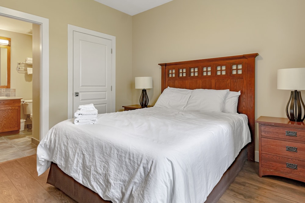 Rivergrass Condos