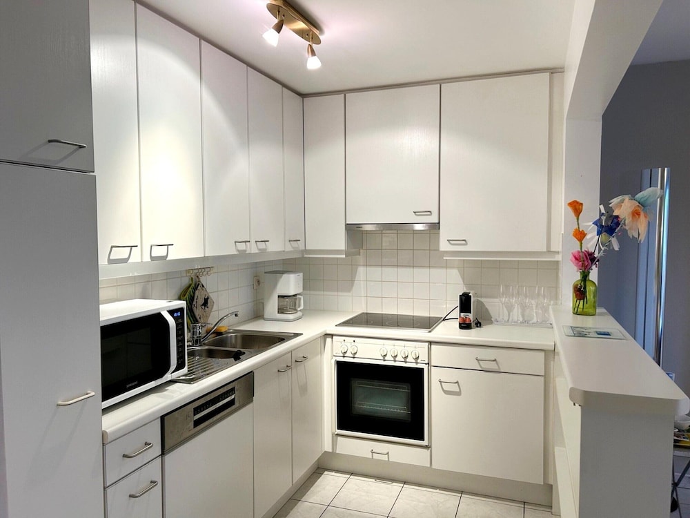 Cozy 2-bedroom Apartment Near Koksijde Beach