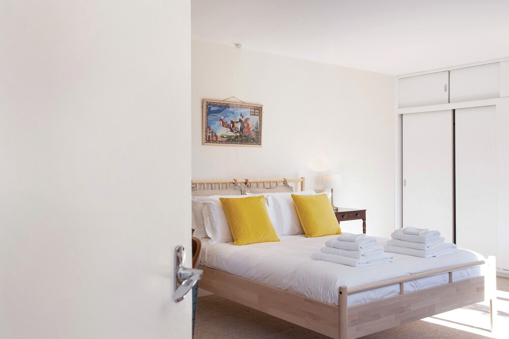 No. 78 Main Road Littleton view 3