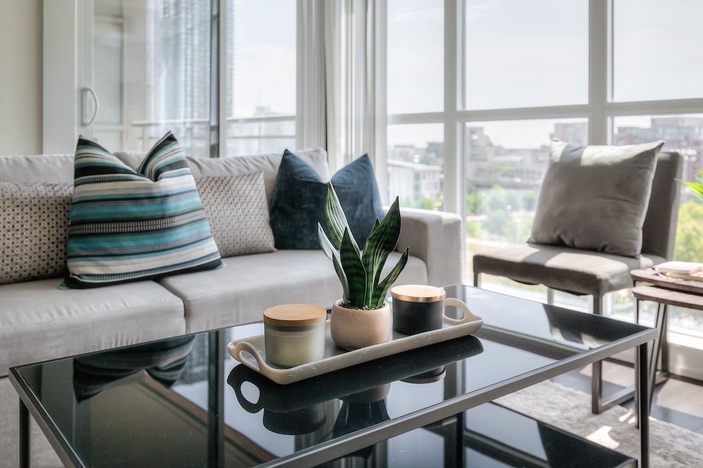 Waterfront Luxury Suites
