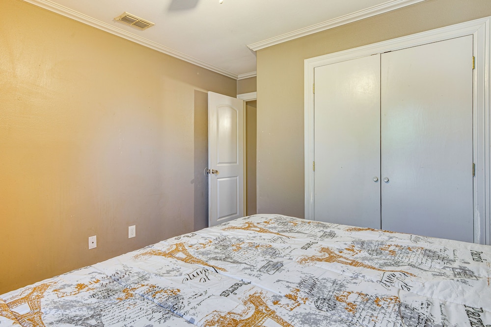 Close to Town & Med Center: Weslaco Home