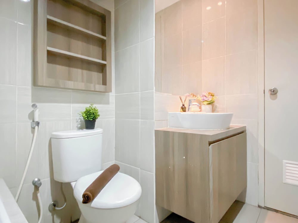 Best And Cozy 1Br Apartment At Vasanta Innopark