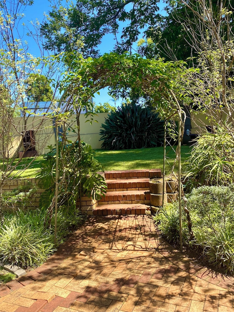 Madlula's Guesthouse