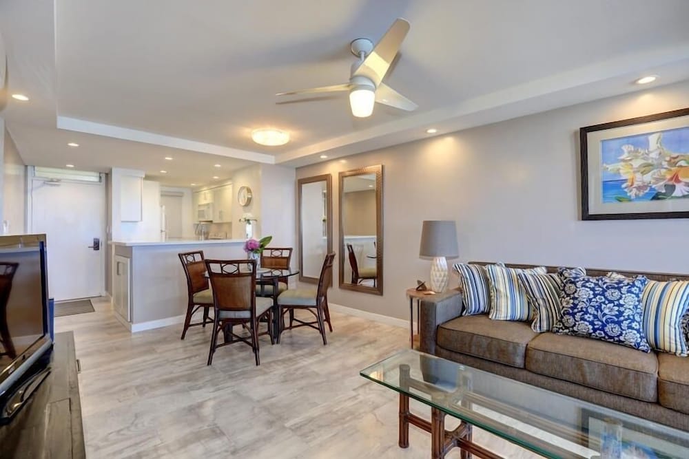 Royal Mauian, #116^ 2 Bedroom Condo