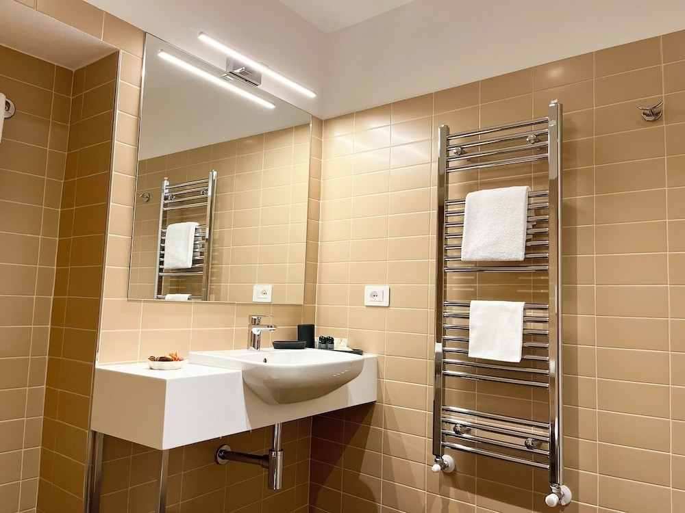 Portica Homes Assisi