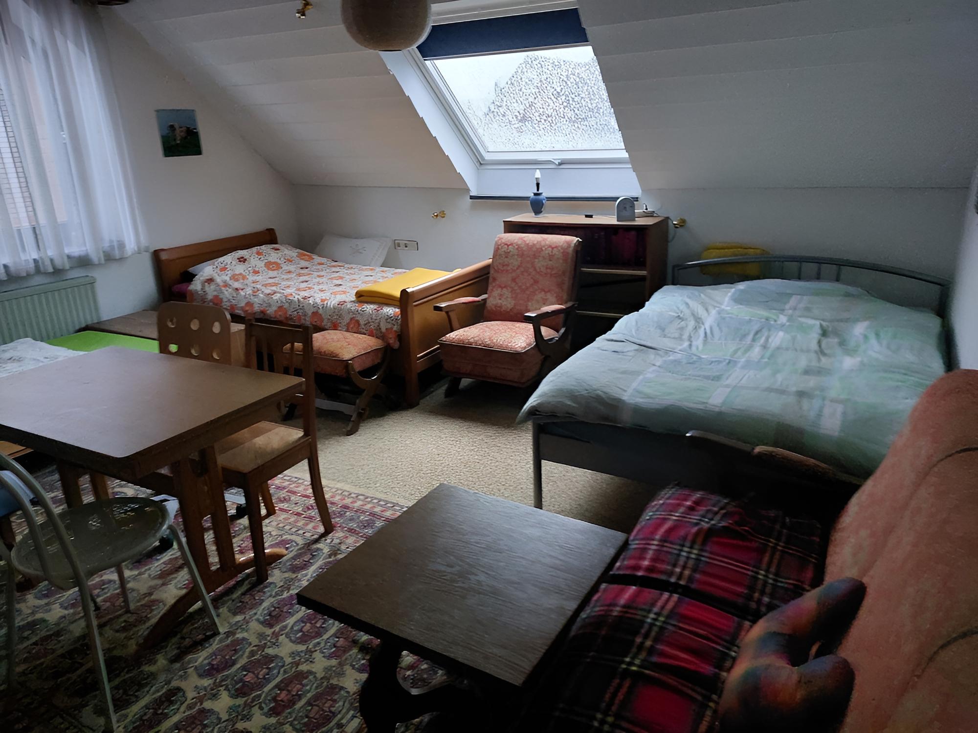 Room in Guest Room - Private Room in Country House, Erkelenz
