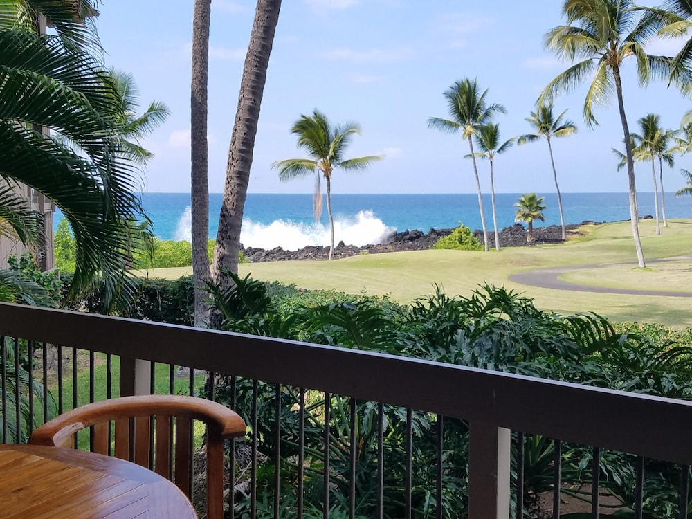 Sunset & Golf Course Views - AC & Wifi - Shady Lanai! - Vrkcv