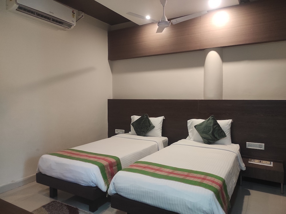 Dibrugarh Club House