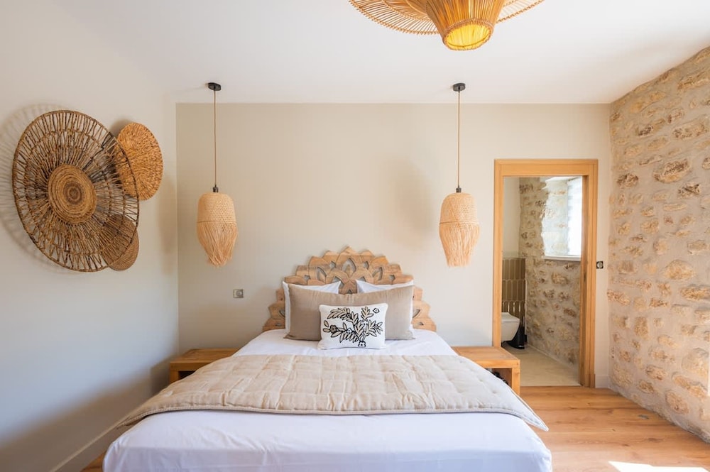 Villa Lou Panta Elegance and Comfort in the Heart of Saint-r My-de-provence