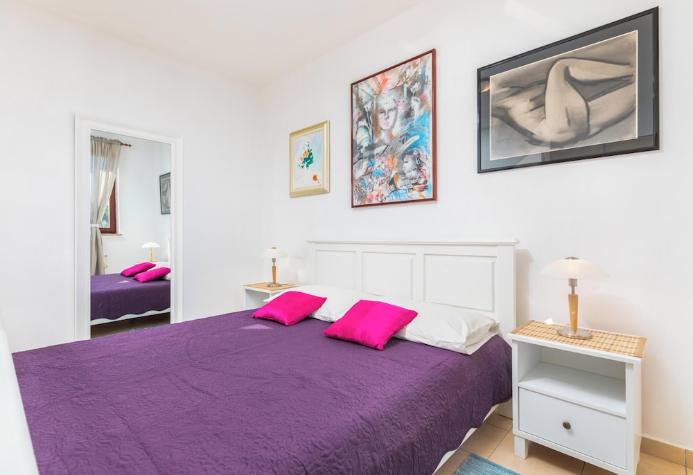 Apartments Amalia