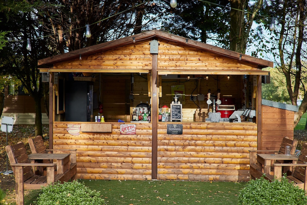 Host Stay Nightingale Lodge