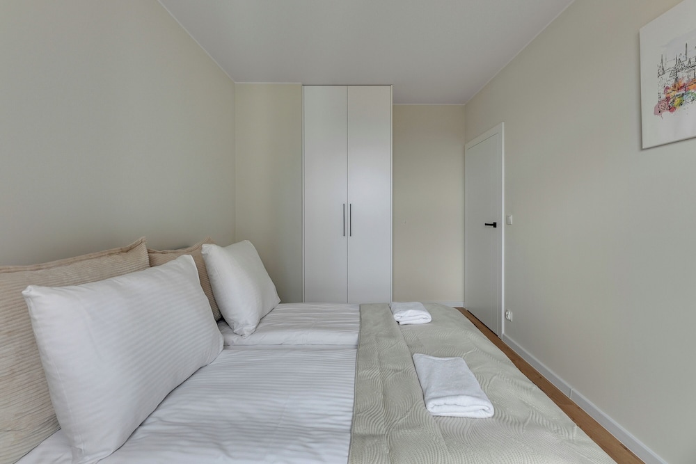 Horizon 133 - SeaView by GrandApartments