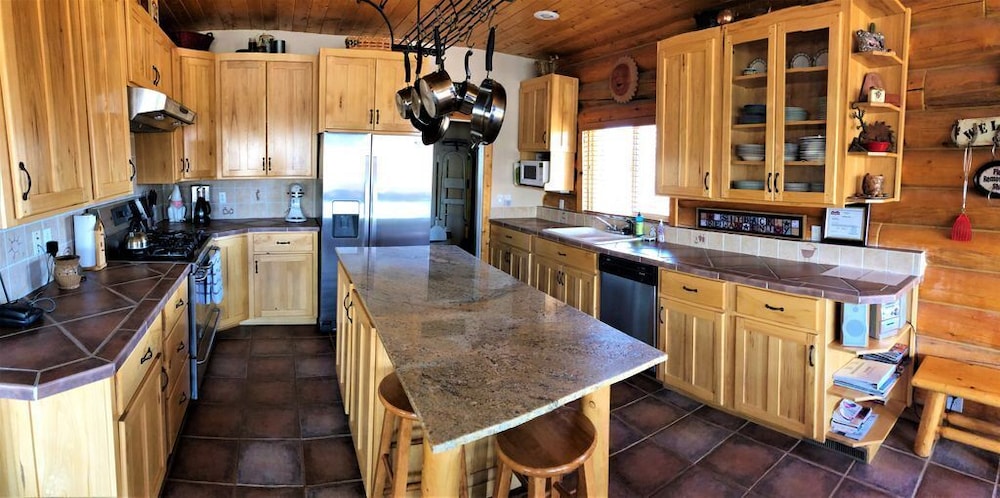Red Rock Ranch Cabin