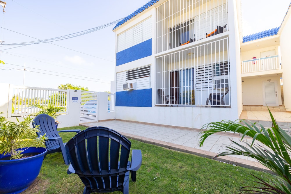 Montones Beach Apartment C-3
