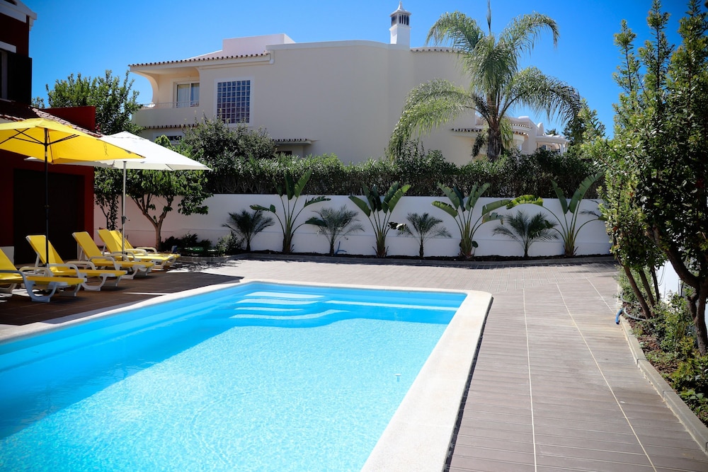 Summer Villa With Heated Private Pool